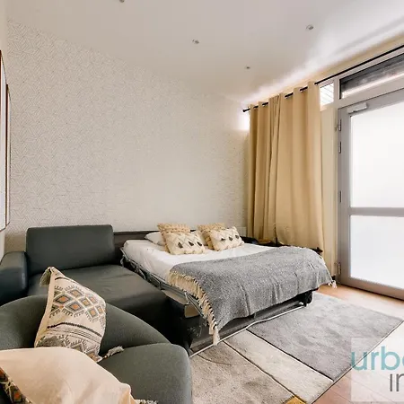 Urban Flat 159 - Charming 3bdr Flat In Appartamento